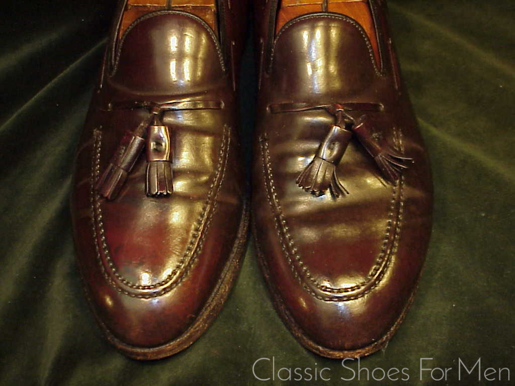 *ALDEN SHELL CORDOVAN Tassel Loafer: US 9.5-10C (42.5-43C) - Image 5