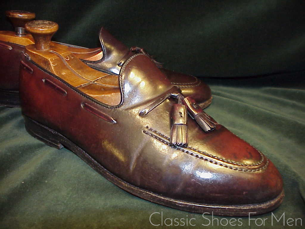 *ALDEN SHELL CORDOVAN Tassel Loafer: US 9.5-10C (42.5-43C)
