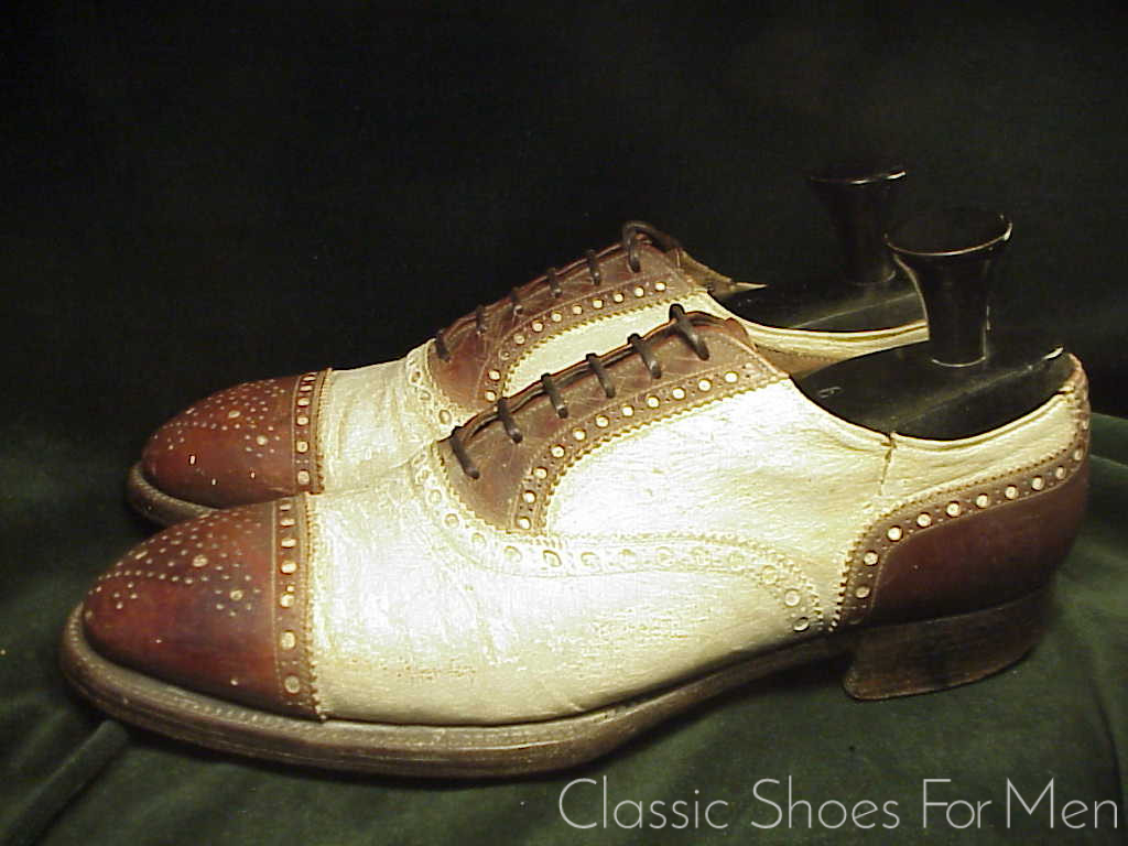 *Important Antique Spade Sole Oxford Spectator, Cir. 1920: US 9D (42D) - Image 6