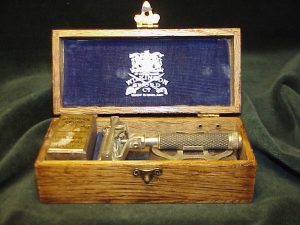 *Antique WILKINSON Sword, "Empire", Hollow Ground Razor, Circa 1936, Complete Kit