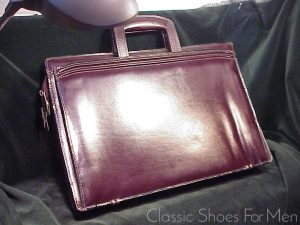 *Like new, Vintage, 4-Gusset, 4-Compartment, Top-Zip, Briefcase, Circa 1990