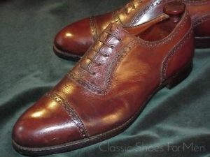 *EDWARD GREEN "Fiddle-Vamp" Half Brogue Oxford; 44.5D (US 11D)