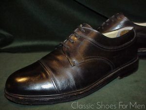 +JOSEPH FENESTRIER (Paris) Black Cap-Toe Derby: 41.5E (US 8.5E)