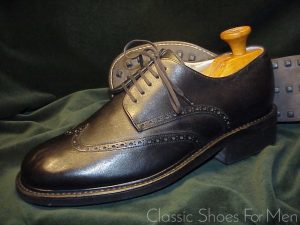 *Near New - JOSEPH FENESTRIER (Paris) All-Weather Full Brogue Derby: 44D/E (US 10.5D/E).