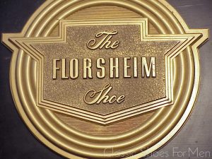 *The FLORSHEIM SHOE Vintage High Relief Store DISPLAY PLAQUE & Mount