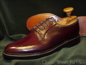 *NEW - FLORSHEIM IMPERIAL Shell Cordovan Plain Front Derby, Cir. 1980: US 9D (42D)