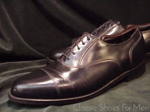 *Fine - The FLORSHEIM Shoe, 5-Eyelet Cap-Toe DRESS Oxford, Circa 1980: US 10.5D (44D)