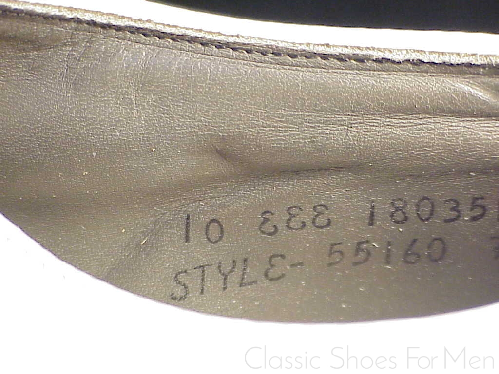 *Near new - WHITE All-Weather FOOTJOY Full Brogue Oxford, Circa 1980: 43-43.5 WIDE (US10 WIDE) - Image 11