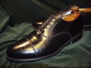 *Near new-JONES BOOTMAKERS, England, Cap-Toe Oxford: 46E (US 12E)