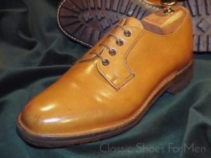 *JONES VELDTSCHOEN Derby, ITSHIDE Commando Sole: 41.5D (US 8.5D).