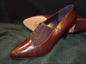 *New - Lady's CHURCH'S Two-Leather Spectator: 7.5BC