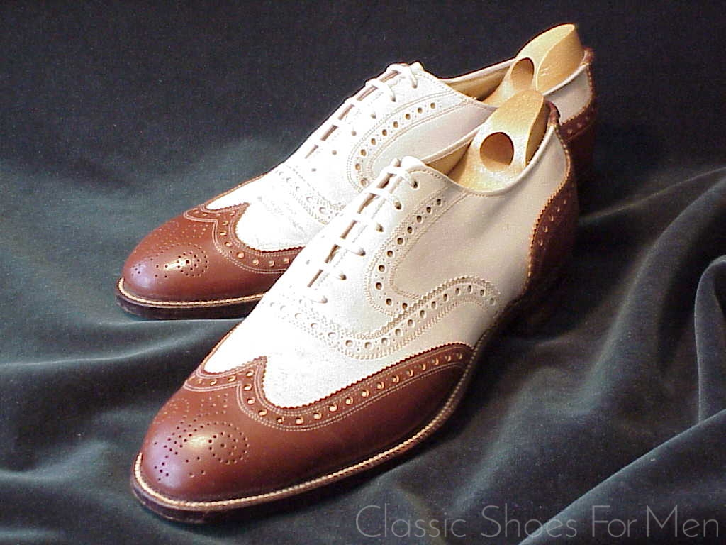 Fine Antique - Full Wing-Tip Oxford Brogue Spectator, Circa 1930: 41.5D-42C (US 8.5D-9C)