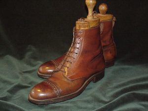 *JOHN LOBB Important Antique BESPOKE Navvy Cut Field Boots, Cir.1940: US 9.5D (42,5D).