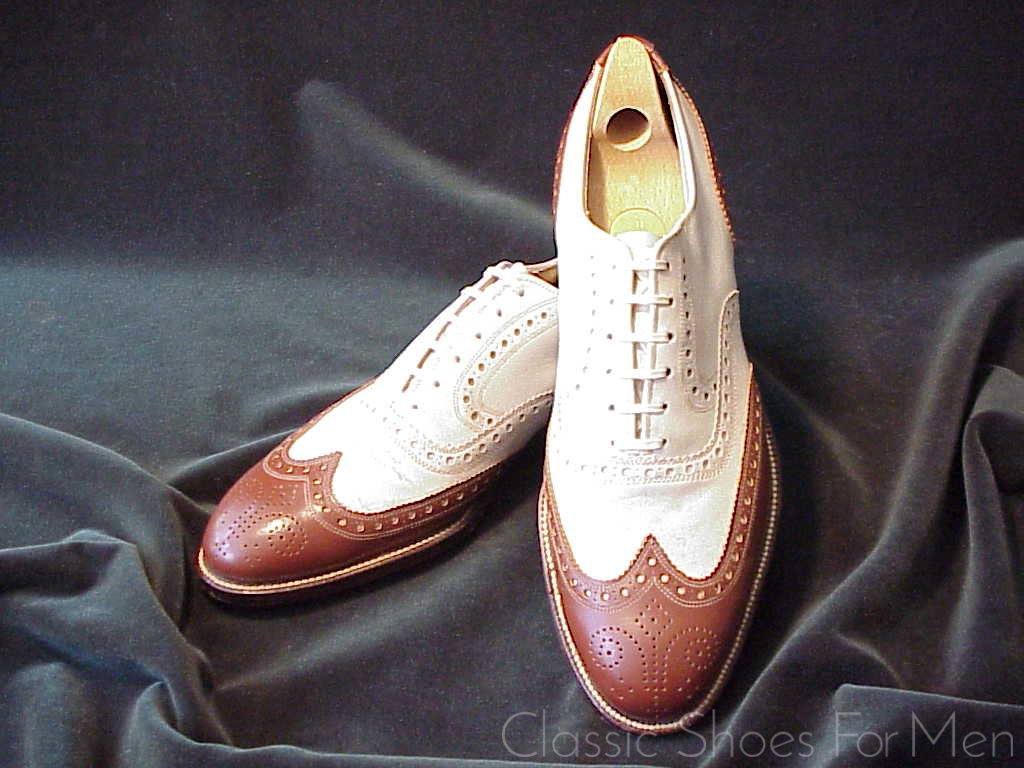 Fine Antique - Full Wing-Tip Oxford Brogue Spectator, Circa 1930: 41.5D-42C (US 8.5D-9C) - Image 3