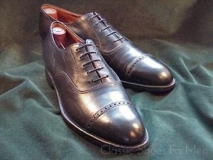 *Important Custom-Made LEE KEE (Hong Kong) Cap-Toe Oxford Circa 1960: 43,5C