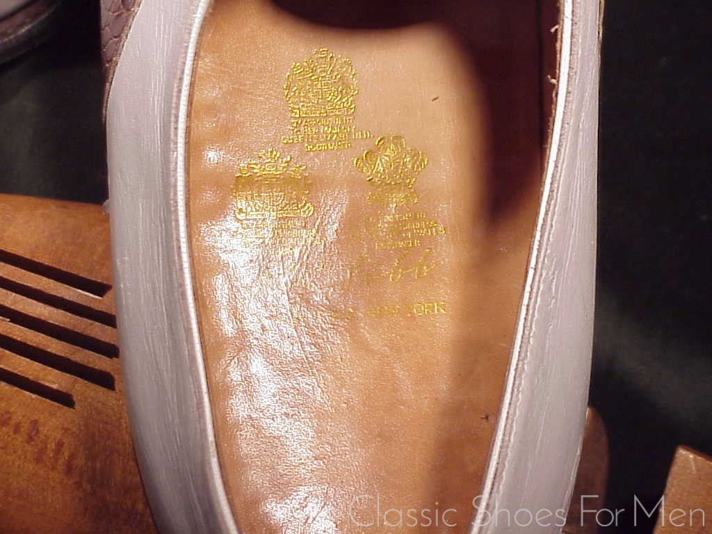 *Bespoke JOHN LOBB GOLF Alligator Saddle Oxford, Circa 1980: 47-48D (US 13-14) - Image 10