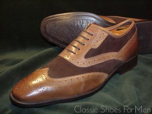 *NEW - MARKS & SPENCER All-Weather Spectator: US 10.5D (44D)