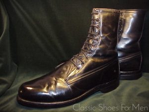 *Vintage U.S. Mil-Spec Flight Deck Boots: 44C/D (US 10.5)