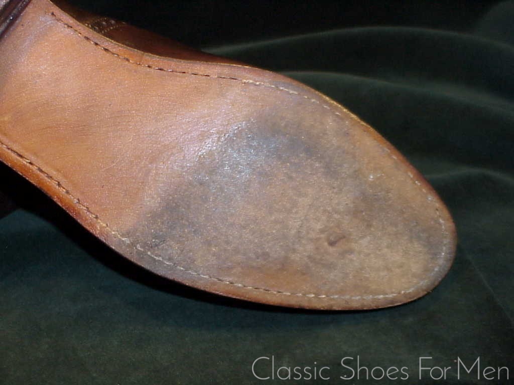 *NEW & LINGWOOD (Poulson, Skone & Co.) Tuczek Gusseted Slipper: 41.5-42D (US 8.5-9D) - Image 11