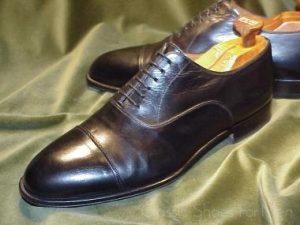 *Near new - SANTONI Black Dress Cap-Toe Oxford: 46EE (Wide) (US 12 EE)