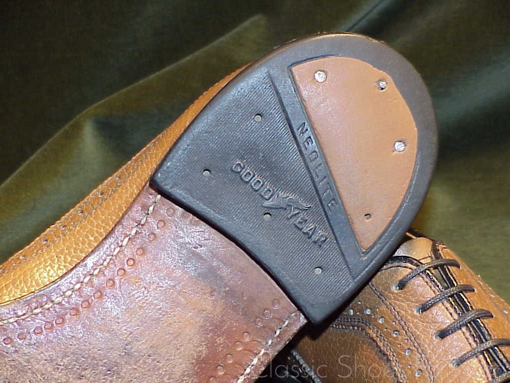 *Fine Bespoke LEE KEE Full Brogue Derby (Budapester)"Golden Harvest", Circa 1990: 44D (US 10.5D) - Image 11