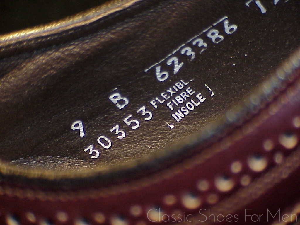 *NEW - THE FLORSHEIM SHOE Full Brogue Oxford, Circa 1980: 42 Narrow (US 9 Narrow) - Image 10