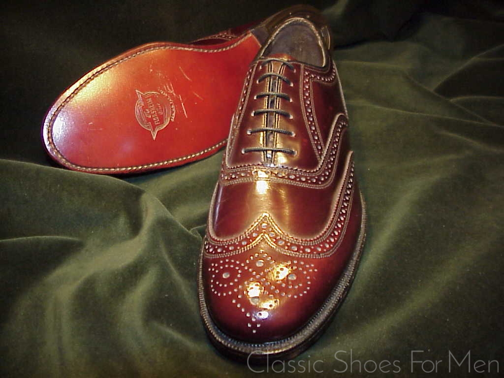 *NEW - THE FLORSHEIM SHOE Full Brogue Oxford, Circa 1980: 42 Narrow (US 9 Narrow) - Image 6