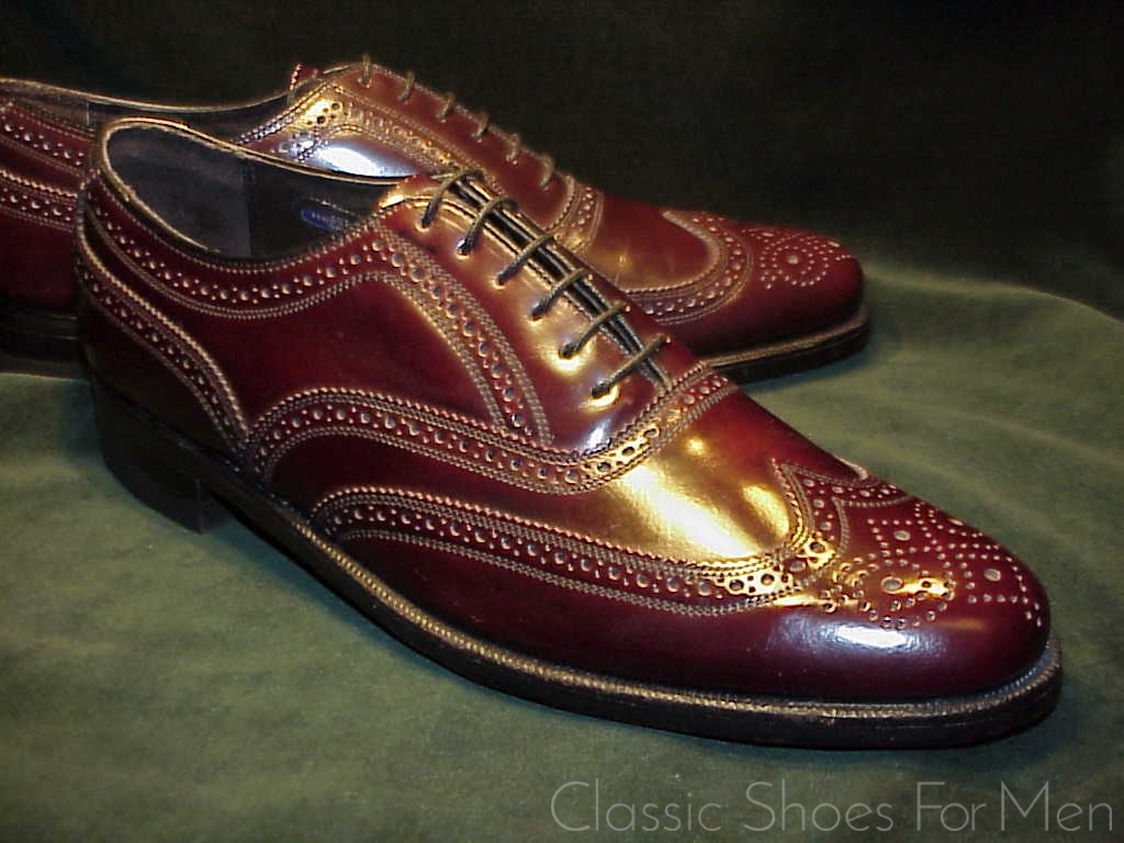 *NEW - THE FLORSHEIM SHOE Full Brogue Oxford, Circa 1980: 42 Narrow (US 9 Narrow) - Image 3