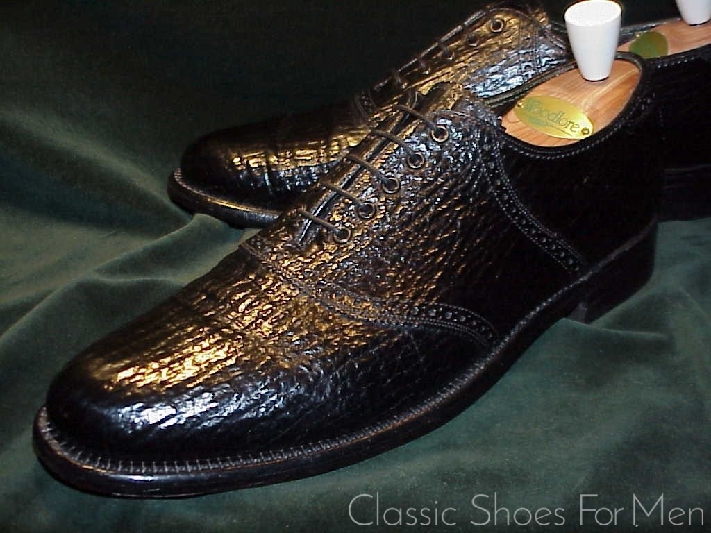 *Near new FLORSHEIM IMPERIAL Sharkskin, Saddle Oxford, Cir. 1970: US 9.5-10 Narrow (42.5-43 Narrow.)