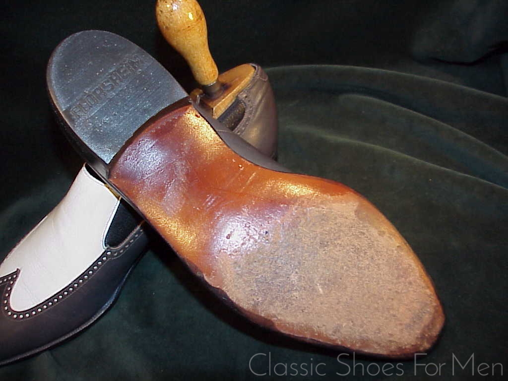 *Like new - Vintage FLORSHEIM Gray Wing Tip Spectator Loafer: 41.5D (US 8.5D) - Image 5