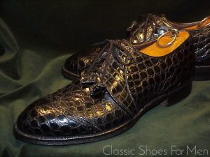 *Vintage Spade Sole FOOTJOY Alligator Wing-Tip Derby, Circa 1960: US 7D (40D)