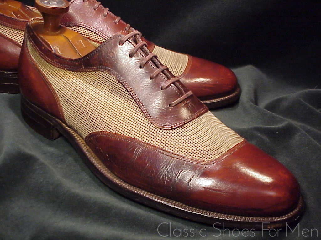 *Antique, Circa 1935 WALK-OVER "Ventilated" Oxford Spectator: US 9.5C (42.5C) - Image 3