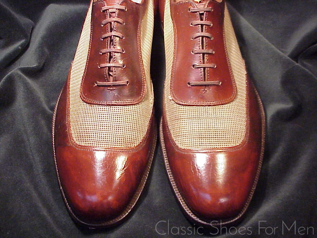 *Antique, Circa 1935 WALK-OVER "Ventilated" Oxford Spectator: US 9.5C (42.5C) - Image 5