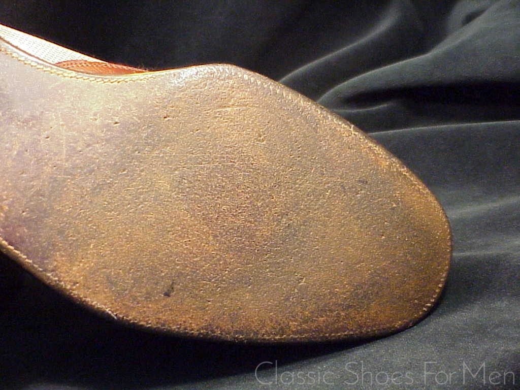 *Antique, Circa 1935 WALK-OVER "Ventilated" Oxford Spectator: US 9.5C (42.5C) - Image 12