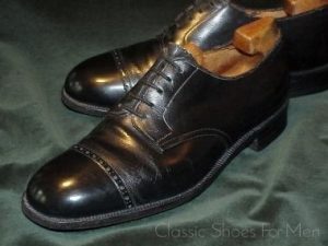*JOHN LOBB Antik BESPOKE Custom-Made Cap-Toe Derby, Circa 1950: 42D