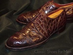 *Fein Antik FOOTJOY Alligator Wing-Tip Derby, Circa 1960-1970: 42,5E